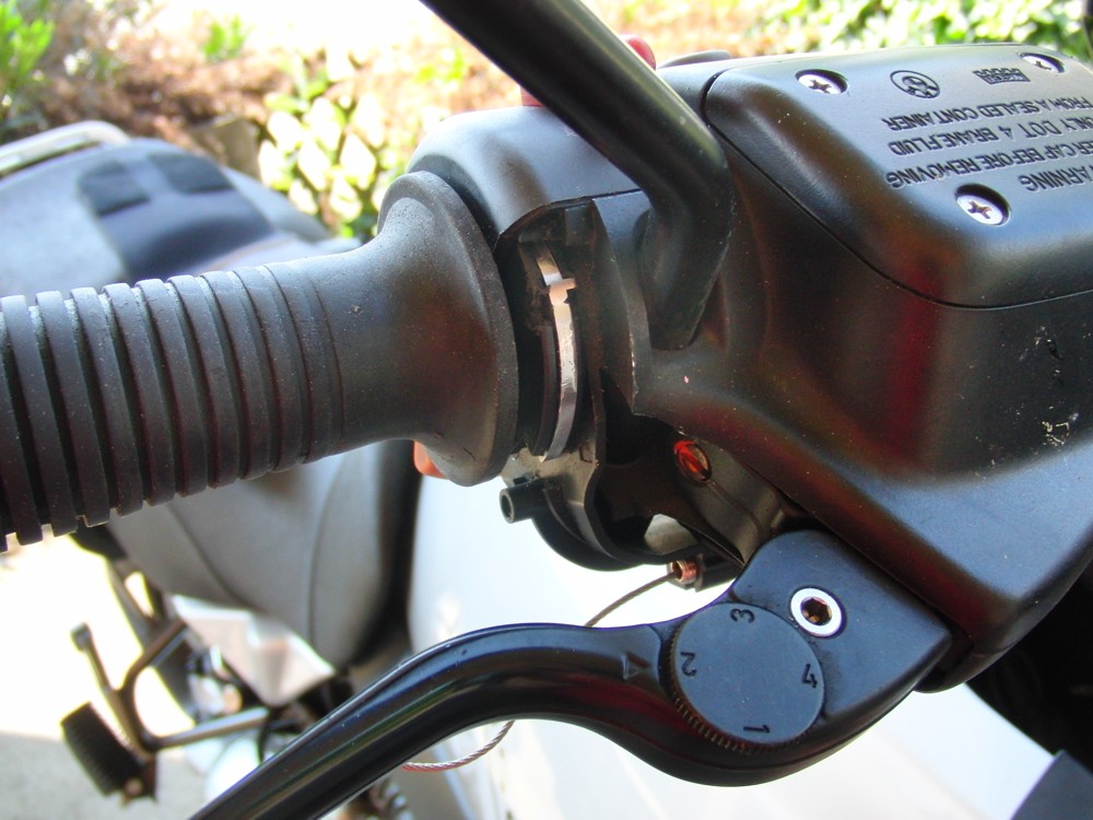 Kurzhubgasgriff Gaswegverkuerzung fuer dein Motorrad. Gib Vollgas